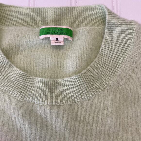 J Crew Key Lime 100% Cashmere Crew Neck Sweater Size Women's Small - Picture 2 of 7